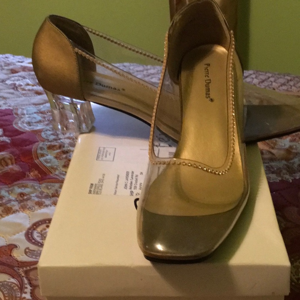 Women shoes